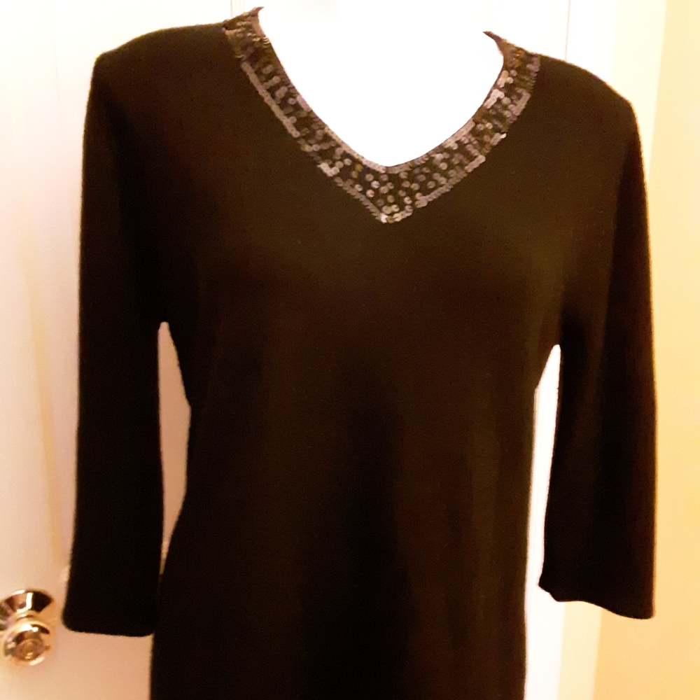 Field Manor Acrylic Sequin Sweater Sz. M